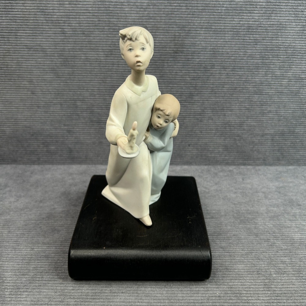 Lladro Porcelain Figurine Boy Holding Candle With Child Matte Pastel